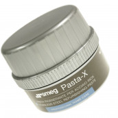 Regenerating paste for stainless steel