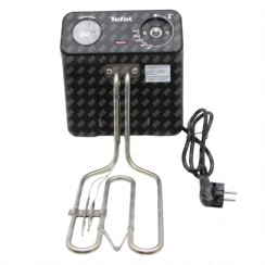 Housing with heating element