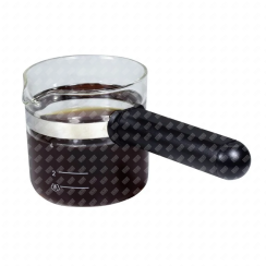 Universal glass decanter