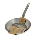 Mineral b pan 28cm