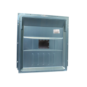 Inner door with bottom door seal