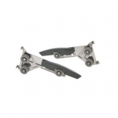 Adjustment device with wheels