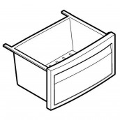 Lower vegetable drawer