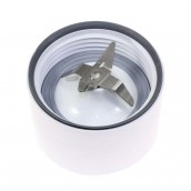 Blender base with blade