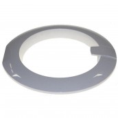 External porthole door frame (99)
