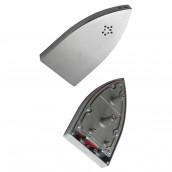 Steam iron soleplate