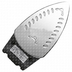 Steam iron with light sole