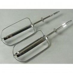 2-pack of stainless steel whisks