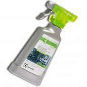Cleaning spray for cavities and racks
