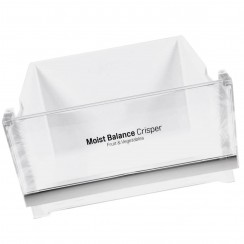 Bottom vegetable draawer / salad crisper