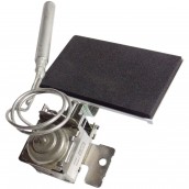 Thermostat with damper