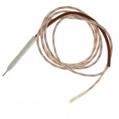 Bottom oven ignition plug