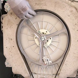 The pulley is damaged