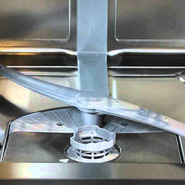 The screw on the lower spray arm has come undone