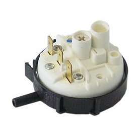 The pressure switch is damaged