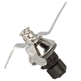 The mixing blade seal is no longer watertight